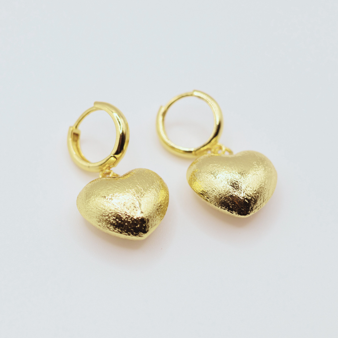 Aretes Corazón Dorado