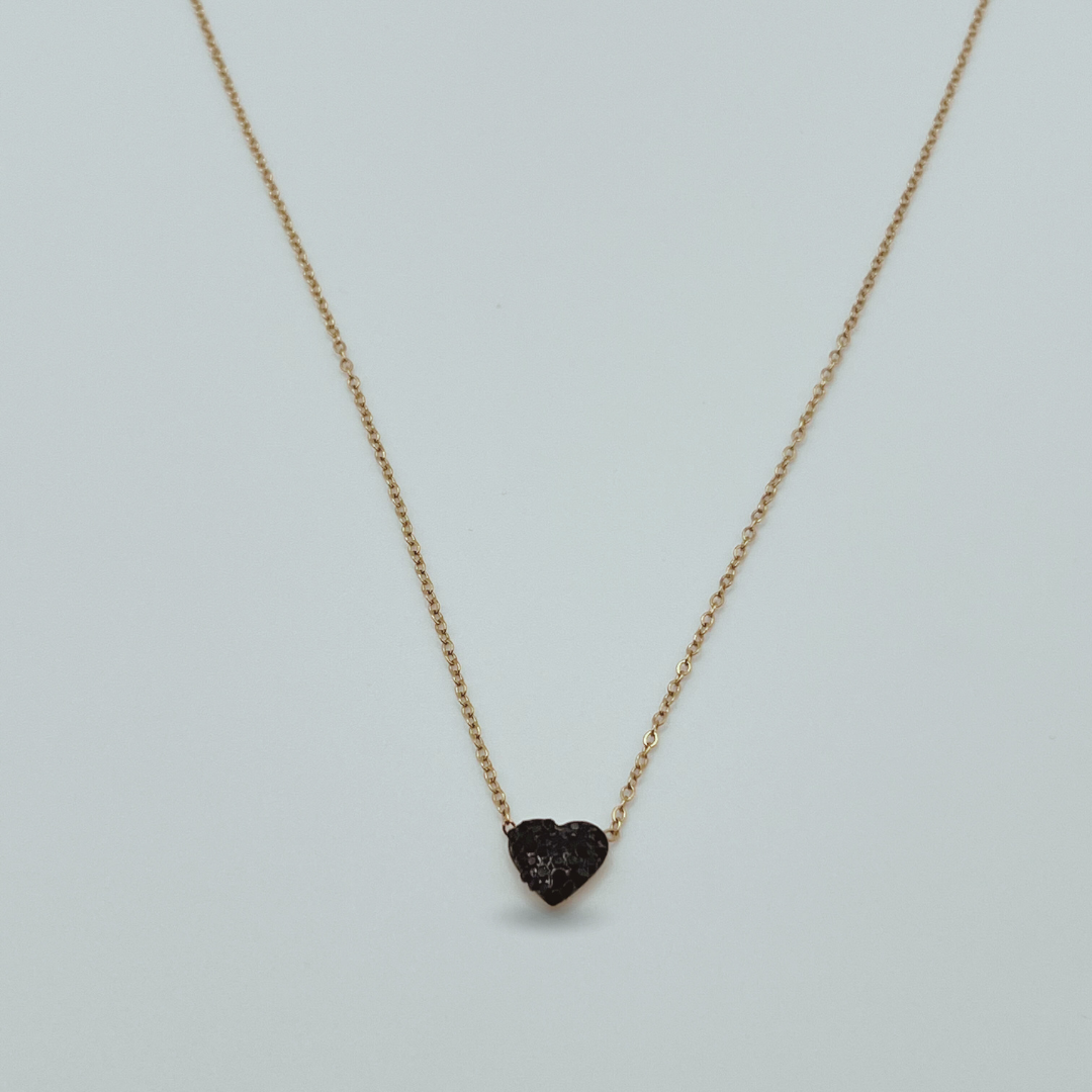 Collar Corazón negro