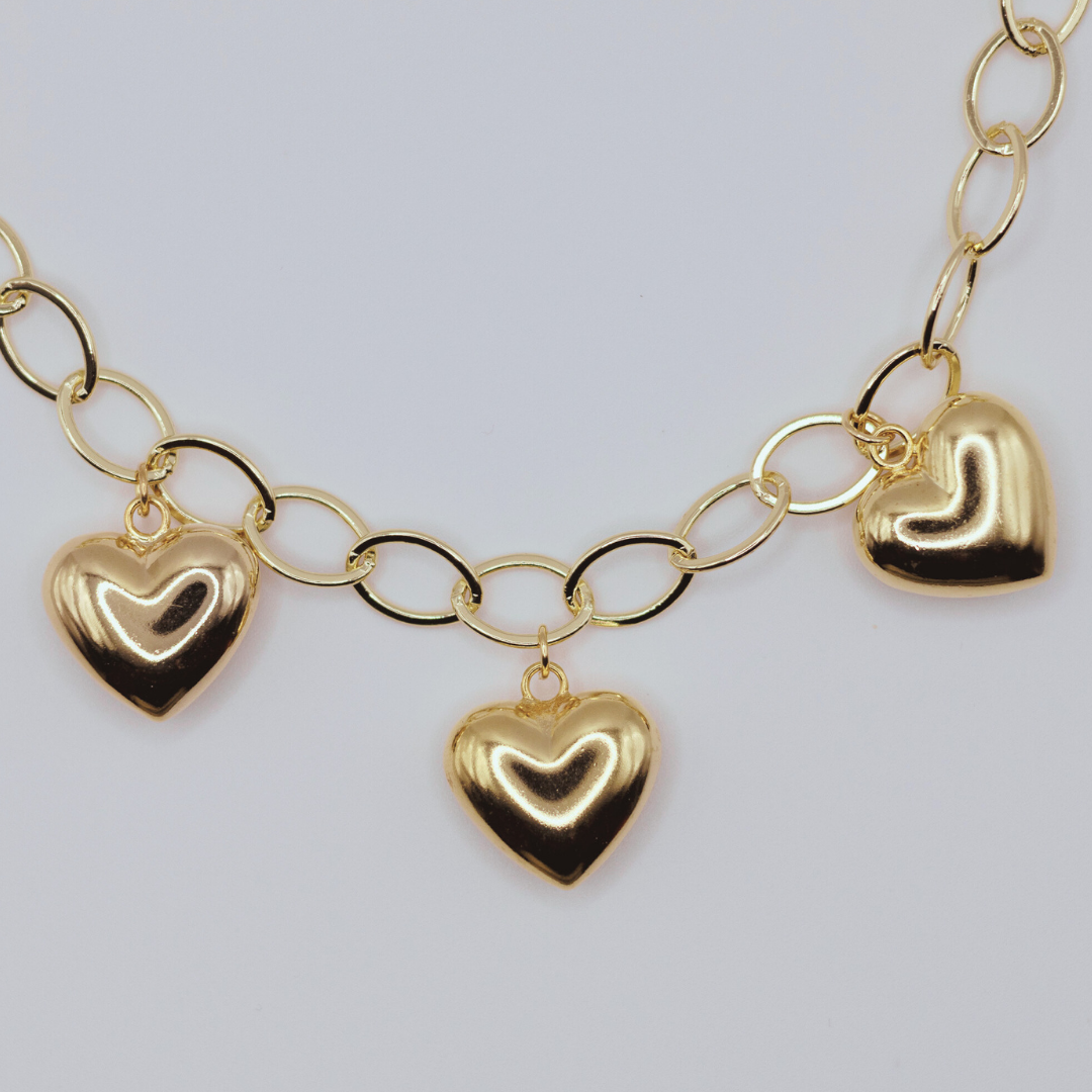 Collar 3 Corazones Dorados