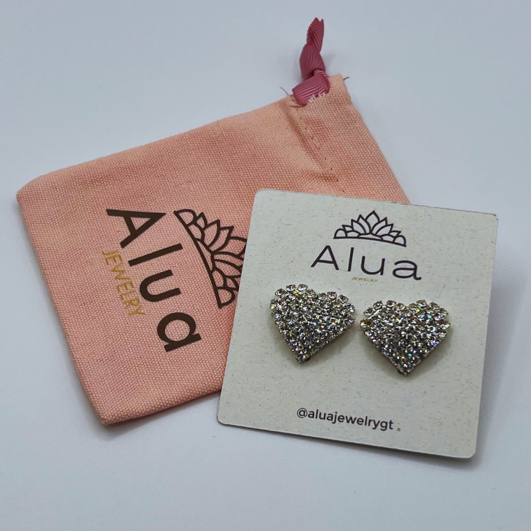 Aretes Corazón y Brillantes