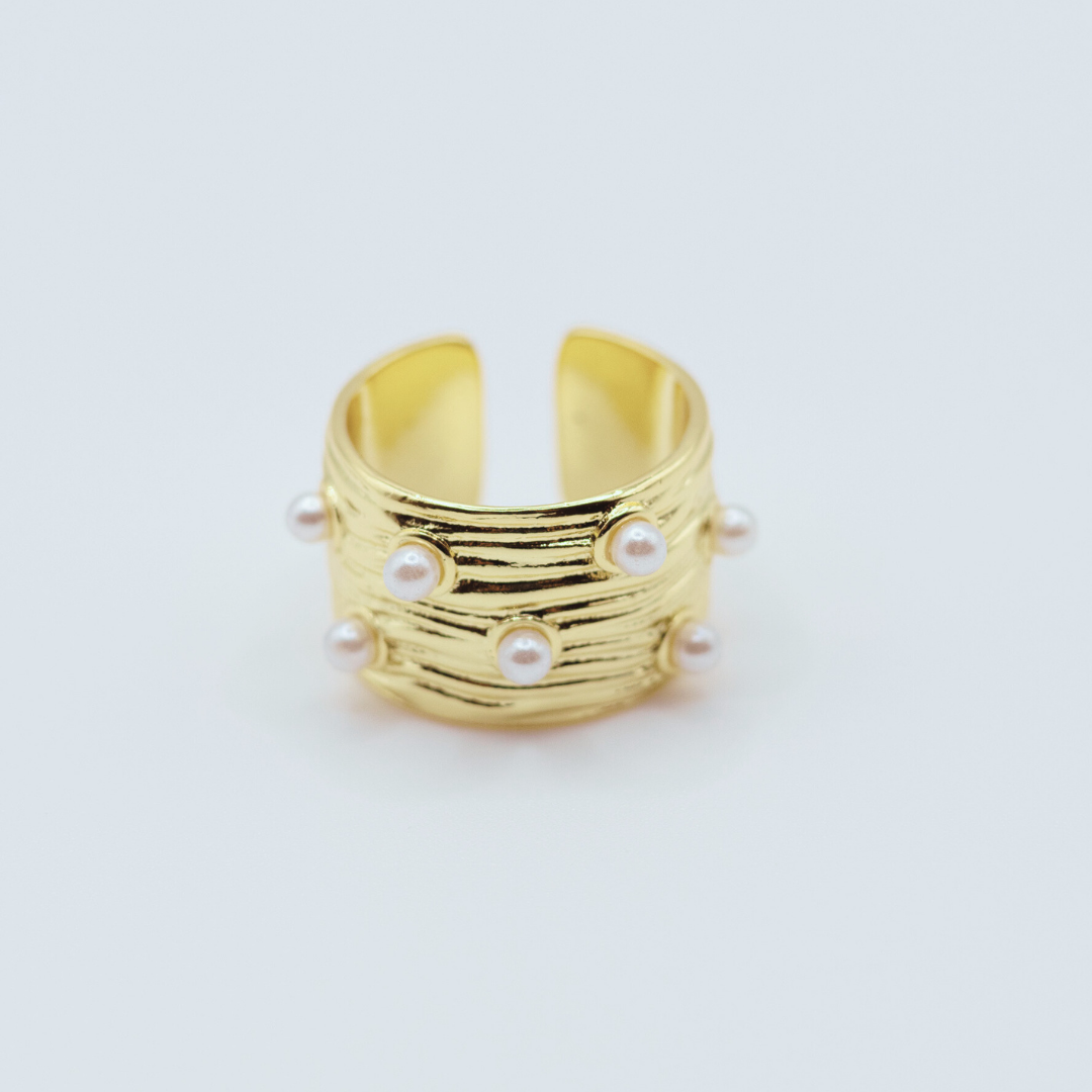 Anillo Maxi Dorado con Perlas