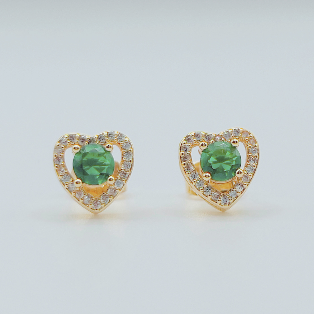 Aretes corazón zircon verde