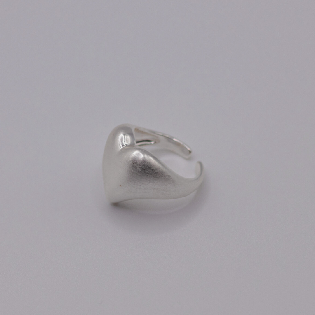 Anillo Corazón Mate Silver