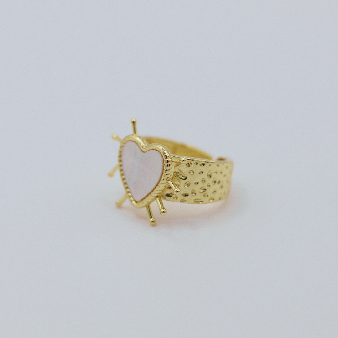 Anillo Corazón y Nácar Dorado