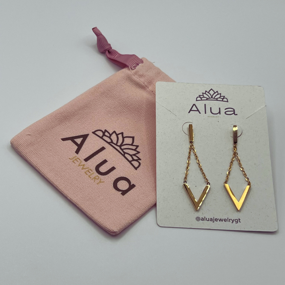 Aretes triangulo Gold largos