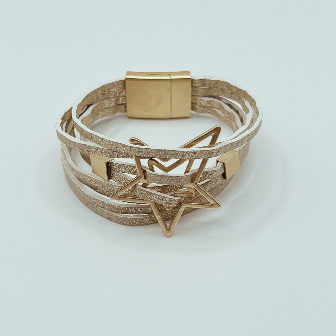 Pulsera Cuero Estrella dorada