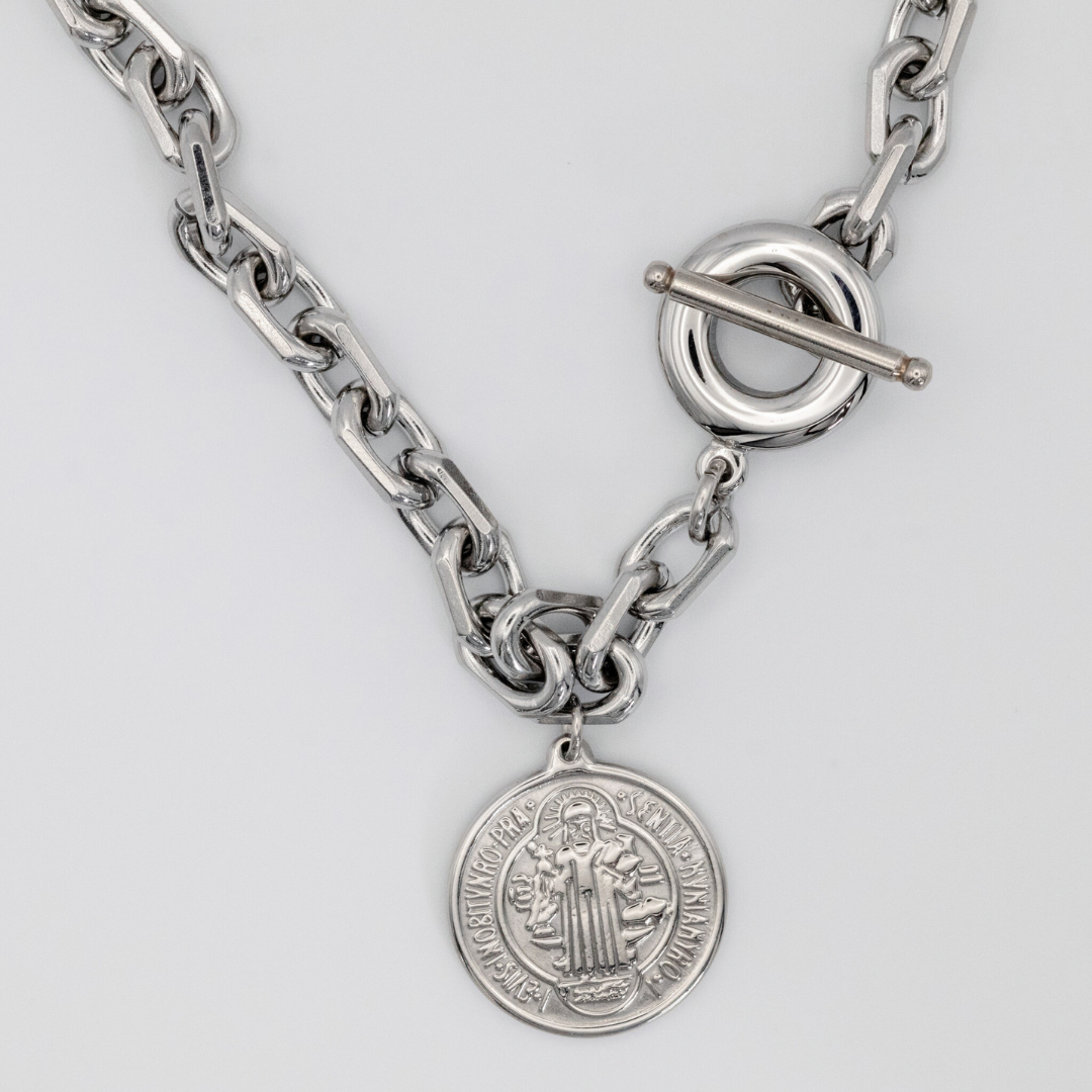 Collar Medalla San Benito Silver