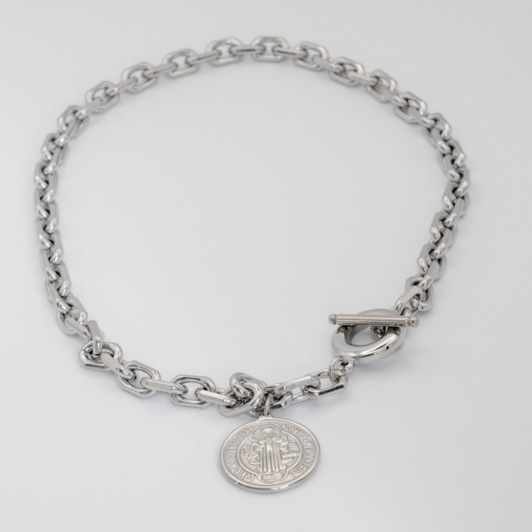 Collar Medalla San Benito Silver