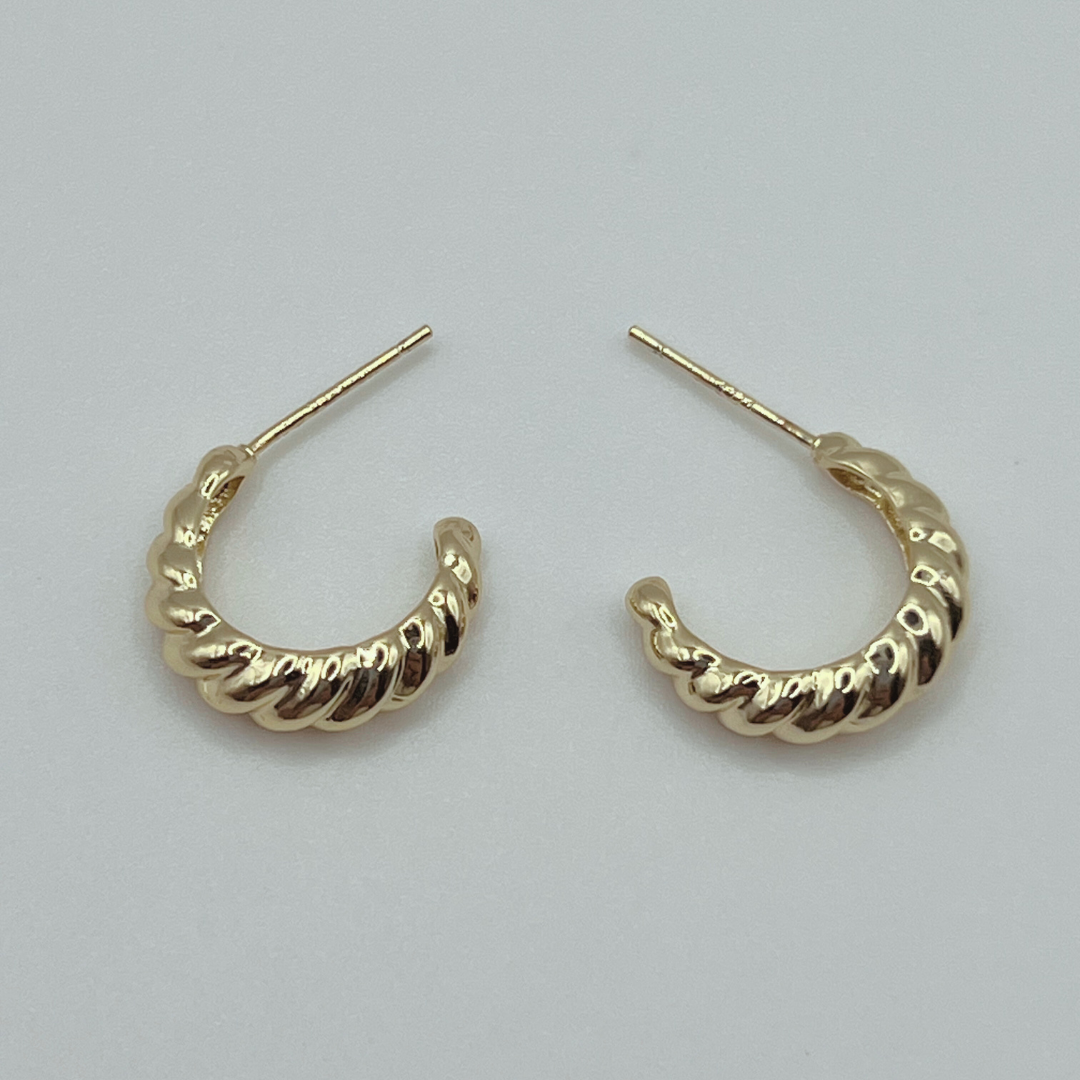 Aretes argolla trenza